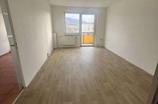 Wohnung mieten in Heidenroder Straße, 99759 Sollstedt, Geräumige 3-Zimmer-Wohnung mit Balkon