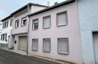 Reihenhaus kaufen in 55566 Bad Sobernheim, PREISREDUZIERUNG! Reihenhaus in zentraler Lage von Bad Sobernheim zu verkaufen.
