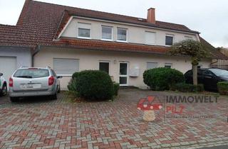 Mehrfamilienhaus kaufen in 36396 Steinau, RESERVIERT!!!Charmantes Mehrfamilienhaus mit 5 Wohneinheiten in Steinau Ulmbach - Ihr Anlageobjekt mit Potential in ruhiger Lage