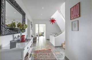 Einfamilienhaus kaufen in 85652 Pliening, Gehobenes Ambiente - Modernisiertes Einfamilienhaus mit Pool und hochwertiger Ausstattung