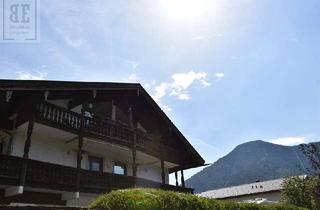 Wohnung kaufen in 83700 Rottach-Egern, 5-Zimmer-Dachgeschosswohnung mit zwei großzügigen Balkonen in Rottach-Egern