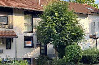 Reihenhaus kaufen in 53123 Hardtberg, Bonn-Hardtberg/Duisdorf Charmantes Reihenhaus mit Stellplatz