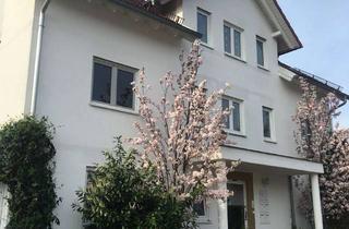 Wohnung kaufen in 89257 Illertissen, Provisionsfrei!!! Sonnige 4-Zi. Wohnung mit Garten und 2-Zi. Wohnung