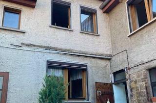 Einfamilienhaus kaufen in 06571 Donndorf, Einfamilienhaus mit Nebengelass, Zufahrt und Garten in ruhiger Ortslage von Donndorf zu verkaufen