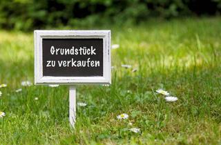 Grundstück zu kaufen in 06686 Lützen, Zentrales Grundstück in guter Lage ! Verwirklichen Sie hier IHREN Traum vom neuen ZUHAUSE !