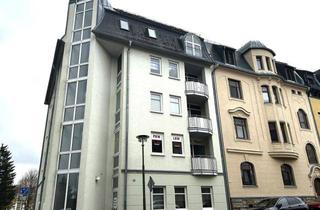 Wohnung kaufen in August-Bebel-Straße 30, 08233 Treuen, Modern geschnittene 1-Raum-Wohnung mit Loggia in Treuen! Vermietet, Aufzug!