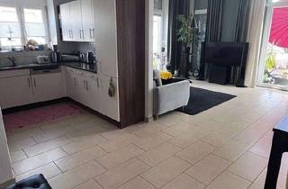 Wohnung kaufen in 79206 Breisach am Rhein, GROßZÜGIGE UND LICHTDURCHFLUTETE 3-ZIMMER-WOHNUNG MIT BALKON UND STELLPLATZ IN ZENTRALER LAGE