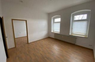 Wohnung mieten in Ernst-Thälmann-Straße 49, 08499 Mylau, Schöne 2-Raum-Wohnung Hochparterre in Mylau
