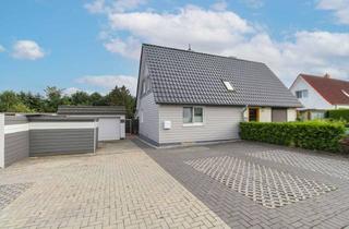 Doppelhaushälfte kaufen in Siedlung Steenrade 21, 23684 Scharbeutz, Wohntraum in Pönitz: Kernsanierte Doppelhaushälfte mit schönem Garten, 2 Terrassen und Garage