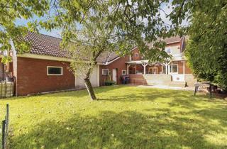 Einfamilienhaus kaufen in Kleines Feld, 26892 Heede, Großes Einfamilienhaus mit viel Potenzial in ruhiger Lage!