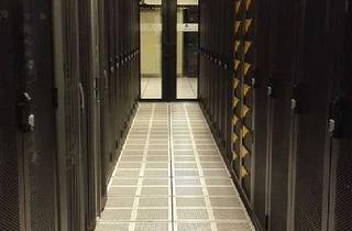 Immobilie kaufen in 25451 Quickborn, Office and Data Center Property, approx. 6,000 sqm, Plot of Land: 18,000 sqm, near Hamburg/Germany