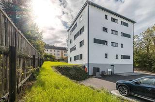 Wohnung kaufen in 08280 Aue, 4-Zimmer Eigentumswohnung mit Aufzug und Stellplatz in Top-Lage von Aue