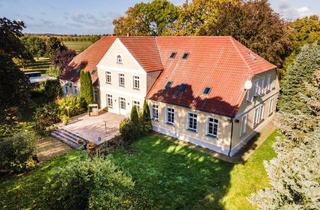 Haus kaufen in 17121 Görmin, Herrschaftlich Residieren: Gutshaus auf großzügigem Anwesen