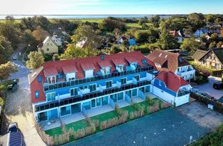 Wohnung kaufen in Dorfstraße 36, 18347 Ostseebad Ahrenshoop, Ferienwohnung mit Meerblick für Sie und Ihre Gäste - Möblierte Maisonette-Wohnung