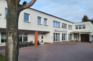 Haus kaufen in 14947 Nuthe-Urstromtal, Vielseitig nutzbare Immobilie (Pension-/Gaststätte und/oder Wohnen) mit ca. 600 m² Wohn-/Nutzfläche