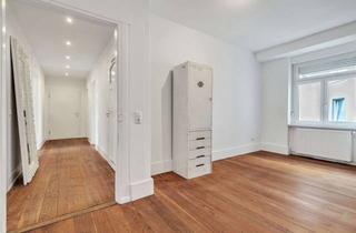 Wohnung kaufen in 75177 Nordstadt, Charmante, sanierte 4-Zi.-ETW mit Altbauflair in Pforzheim-Nordstadt