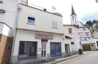 Haus kaufen in 56867 Briedel, Wohn- und Geschäftshaus in zentraler Lage von Briedel, nahe Zell