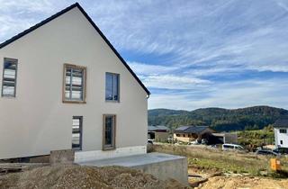 Haus mieten in Am Sandberg, 92277 Hohenburg, Modernes Reihenhaus in Hohenburg!*Designerbäder*SmartHome*