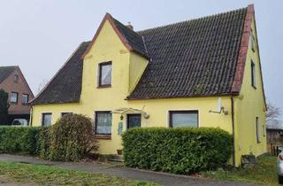 Einfamilienhaus kaufen in 24799 Christiansholm, Einfamilienhaus zum Wachküssen mit großem Garten in ruhiger Lage