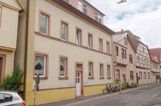 Mehrfamilienhaus kaufen in 97753 Karlstadt, Gelegenheit - Innenstadt, zentral gelegenes Mehrfamilienhaus!