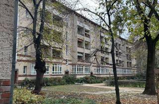 Wohnung kaufen in Schoelerpark, 10715 Wilmersdorf, Helle 2-Zimmer-Eigentumswohnung als Kapitalanlage in Charlottenburg