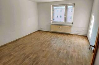 Wohnung mieten in Maxim-Gorki-Straße 10, 07927 Hirschberg, 2- Raum Wohnung in ruhiger Lage