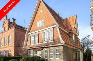 Villa kaufen in 25335 Elmshorn, Villa in exemplarischer Form der Heimatschutzarchitektur!