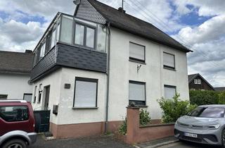 Einfamilienhaus kaufen in Dorfstraße 32, 56729 Anschau, Einfamilienwohnhaus mit diversen Nebengebäuden in ruhiger Randlage der Gemeinde Anschau