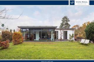 Haus kaufen in Neuruppiner Straße 151, 14165 Berlin, Plus-Energie-Bungalow mit großem Südgarten in Zehlendorf