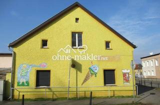 Haus kaufen in Eberswalder Straße 79, 16227 Eberswalde, 2 Häuser auf einem Grundstück Zentrum EFH Gewerbe 5 Garagen Halle privat