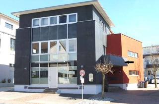 Gewerbeimmobilie mieten in 88079 Kressbronn, Gewerbeeinheit in moderner Architektur.