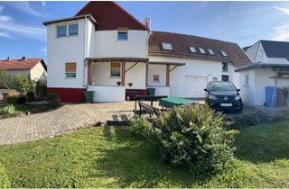 Haus kaufen in Regenbogenstr., 63589 Linsengericht, Großes Haus in ruhiger Wohnlage mit vielen Gestaltungsmöglichkeiten in Lützelhausen