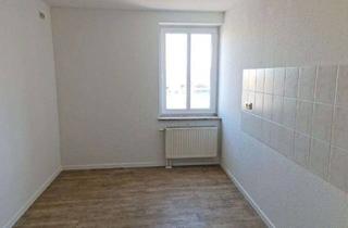 Wohnung mieten in Clausstraße 90, 09126 Lutherviertel, +++ Studenten aufgepasst! WG-geeignete Wohnung in zentraler Lage mit geräumiger Küche +++