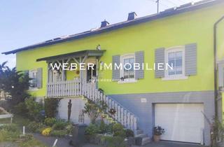 Einfamilienhaus kaufen in 95355 Presseck, Vollmöbliertes Einfamilienhaus mit zwei Garagen und gepflegtem Garten