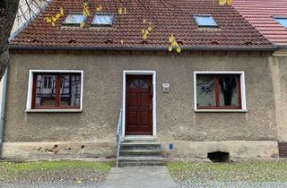 Haus kaufen in Maxim-Gorki-Straße 18, 16866 Kyritz, 3-Zimmer-Haus im Stadtzentrum von Kyritz