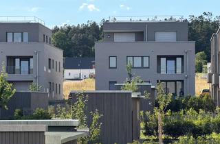 Wohnung mieten in 75382 Althengstett, Neubau 4-Zimmer-Wohnung mit Loggia