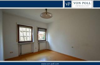 Wohnung kaufen in Alte Reichsstraße 50, 97318 Kitzingen, Charmante Vier-Zimmer-Wohnung mit Kachelofen und Einbauküche in Repperndorf