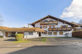 Wohnung kaufen in Gartenweg, 83703 Gmund, Gepflegte 5-Zimmer-Wohnung mit ca. 500 m² Garten-Sondernutzungsrecht, Garage und viel Potenzial