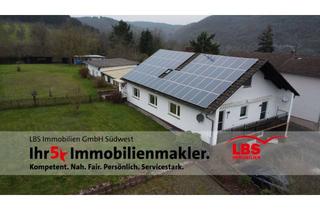Haus kaufen in 67746 Langweiler, Tolles 1-2 FH mit Garten, Garagen und Werkstatt