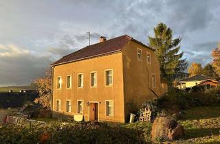 Einfamilienhaus kaufen in 09579 Grünhainichen, Großes, sanierungsbedürftiges Einfamilienhaus in zentraler Lage