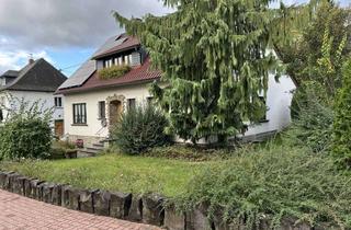 Haus kaufen in 56743 Mendig, Hier wartet ihr neues Zuhause! Einfamilienwohnhaus in zentraler und doch ruhiger Lage der Stadt Mend