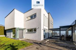 Villa kaufen in 96049 Bamberg, HEGERICH: Exklusive Villa im Bauhausstil mit Blick über Bamberg...