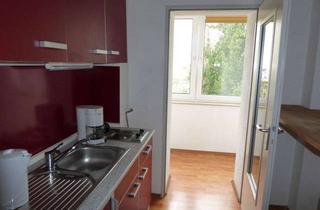 Immobilie mieten in 91054 Erlangen, Häusliche und helle Wohnung im Herzen von Erlangen