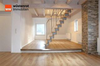Mehrfamilienhaus kaufen in 72218 Wildberg, *** Mehrfamilienhaus / teilsaniert mit großem Potential in Sulz am Eck inkl. 3 Garagen ***