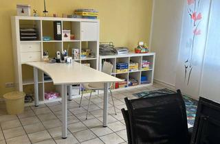 Büro zu mieten in 65817 Eppstein, Büro für Therapeuten, Fingernägel, Fusspflege, Kosmetik, Freiberufler, Werbefirma & v. mehr!