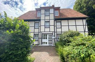 Wohnung kaufen in 59505 Bad Sassendorf, ZU VERKAUFEN: Schöne, vermietete Maisonette-Wohnung mit Balkon und Tiefgarage in Bad Sassendorf