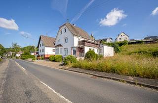 Haus kaufen in Bahnhofstraße 40, 57641 Oberlahr, Kapitalanlage - 2 Wohneinheiten in Oberlahr mit Nebengebäude und Garage