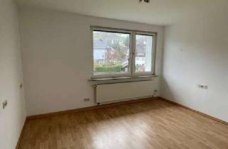 Wohnung mieten in Grunder Straße 13, 57271 Hilchenbach, Schöne 4-Zimmer-Wohnung frisch renoviert mit Balkon in Hilchenbach-ruhige/r Mieter/Mieterin gesucht