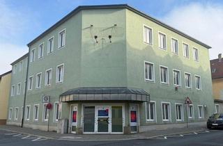 Gewerbeimmobilie kaufen in 95111 Rehau, Zentrale Gewerbeimmobilie in Rehau – 857 m² mit Entwicklungspotenzial mit Innenhof und Stellplätzen