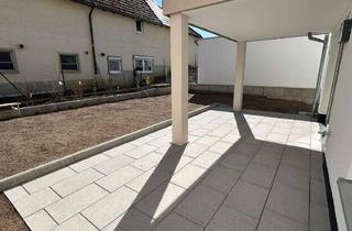 Wohnung kaufen in Pfarrgasse 4/1, 75392 Deckenpfronn, Barrierefreie 4-Zimmer-EG-Wohnung mit großer Terrasse & Garten – Hochwertig & seniorengerecht